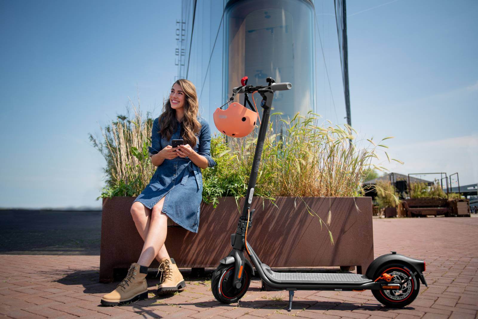 Hulajnoga elektryczna Ninebot by Segway KickScooter F40E Hulajnoga elektryczna Ninebot by Segway KickScooter F40E